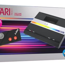 Official Atari 7800+ Console & Wireless Controller - HDMI Output