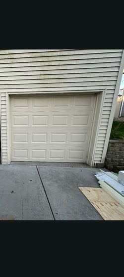 Garage door 8 x7