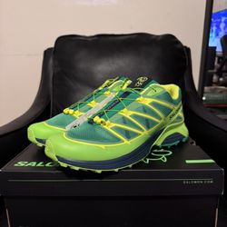 Salomon shoes Size 11.5