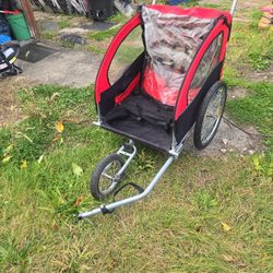 Dog Bike Carrier Popular. Clean. New Tires. Bosom. Red. Dog Or Children