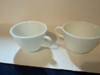 LOT of 2 Vintage Pyrex White Milk Glass C Handle Coffee cup #37 U.S.A.