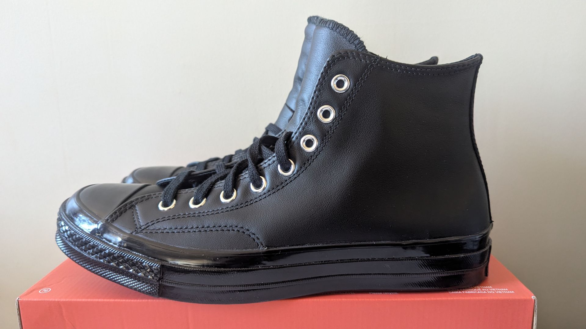 Converse Chuck 70 Hi Leather Black Men’s Size 11.5 A15169C CTAS Taylor