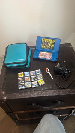 Nintendo DS XL