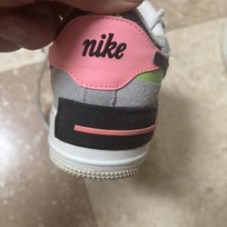 Nike Sneakers 