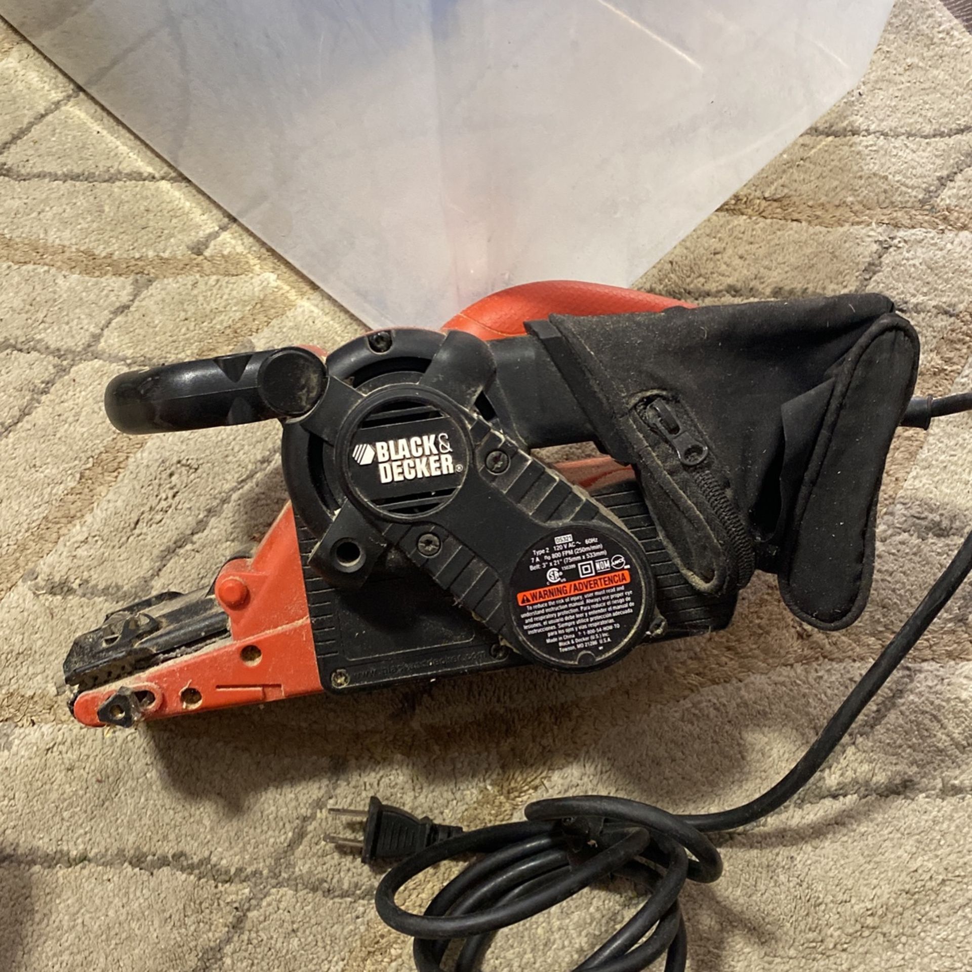 Black and Decker DS321 - Sander Type 1 