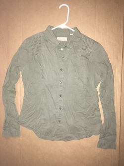 Size S green longsleeve button shirt