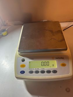 Sartorius ED4202S-CW Precision Balance Scale