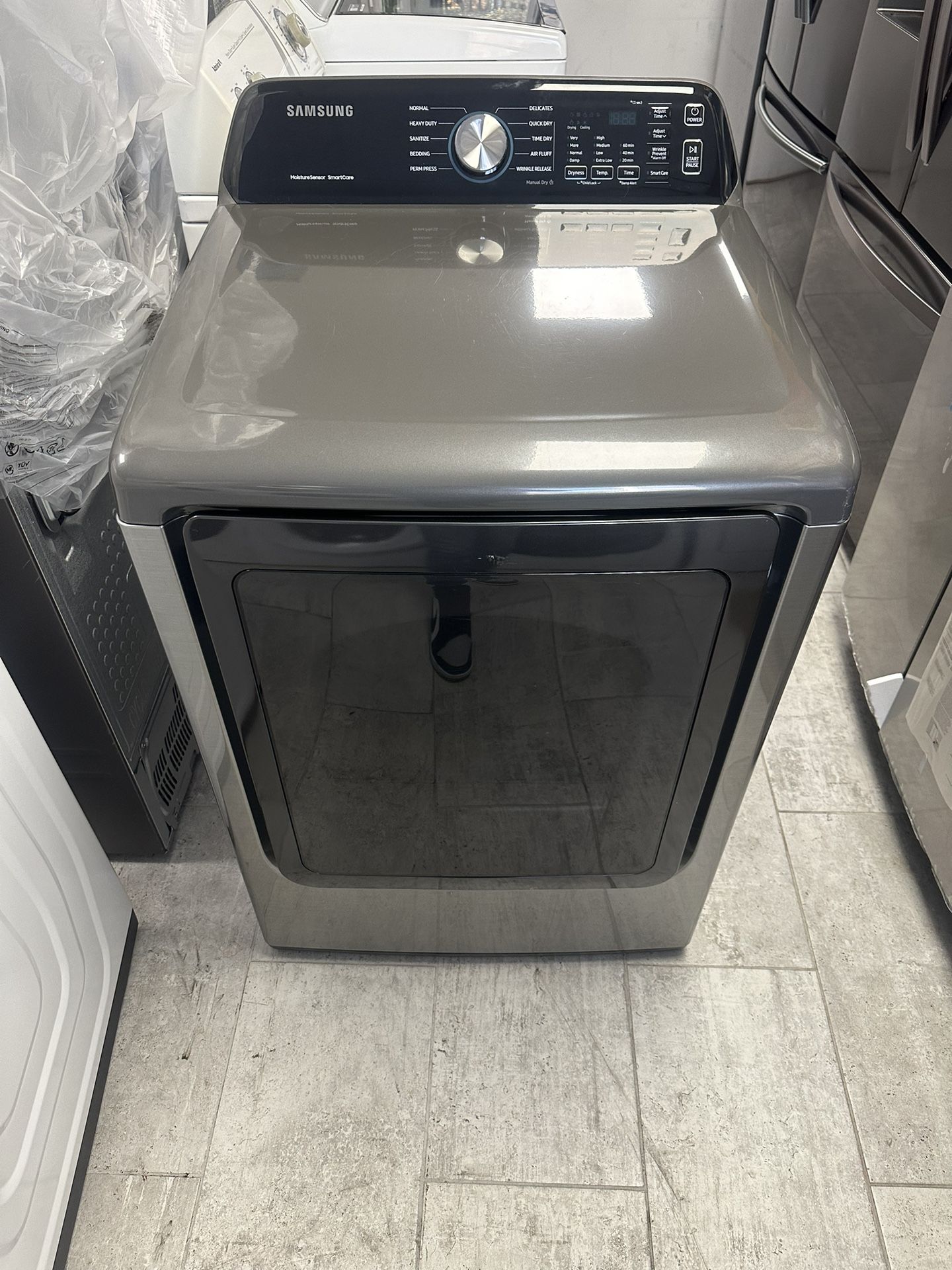 Samsung 27-electric Dryer 7.4 Cu.ft Capacity Temperature Settings Sensor Dry Black Stainless Steel