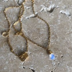 Moonstone Gold Necklace 