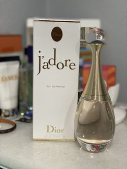 Christian Dior Jadore Eau De Parfum Spray for Women, 2.5 Ounce
