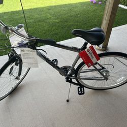 NEW Schwinn Bicycle