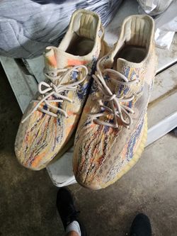Yeezy Boost 350s 