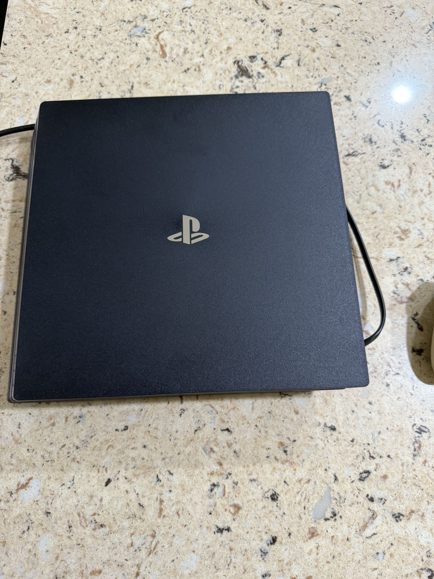 PS4 Console + Controller