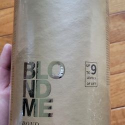 Blond Me Powder 9+  900gram