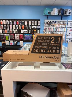 LG S40T 2.1 Channel Soundbar with Wireless Subwoofer Dolby Audio & Bluetooth NEW