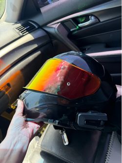 Motorcycle helmet