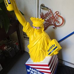 Statue Of LiberTea- Twisted TEA OBO