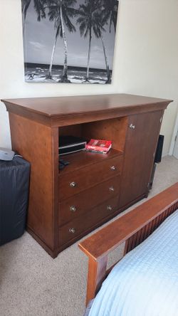 Wooden dresser