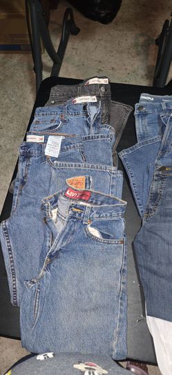 Lot of 5 Boys / Youth Denim Jeans – Sizes 12 & 14 (Levi’s & Sonoma)