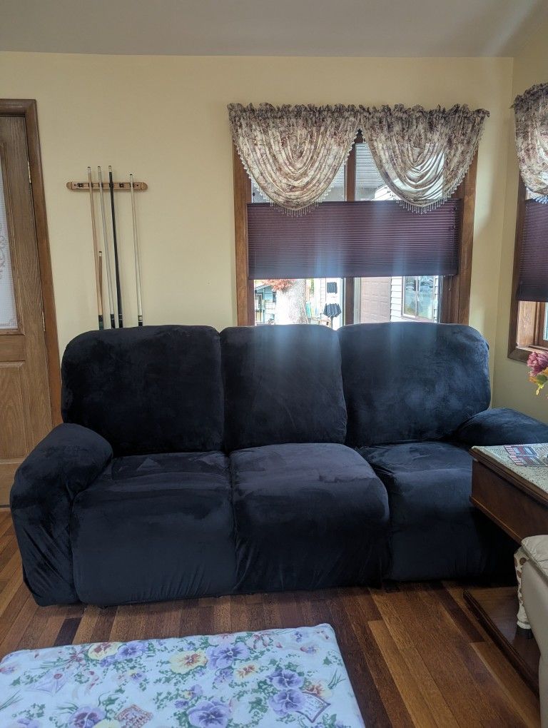 Sofa & Loveseat set