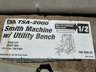 AT HOME GYM TSA -2000 SMITH MACHINE
