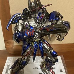 NEED CASH! Threezero nemesis prime opened with all accessories and box and lights up! Cash local!