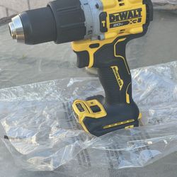 DEWALT 20V XR Brushless Cordless 1/2 in. Hammer Drill (Tool-Only