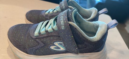 Girls Skechers