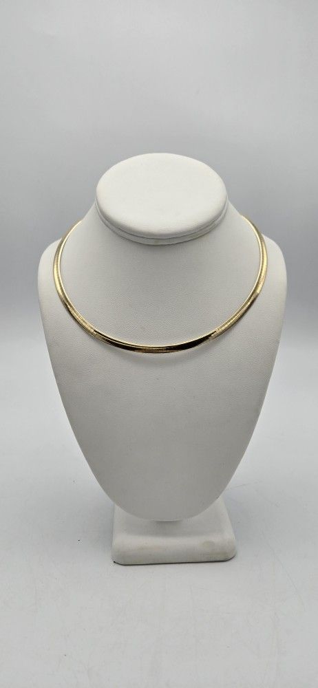 BEAUTIFUL 14k Two Tone Omega Necklace
