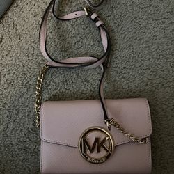 Gently Used Purses 