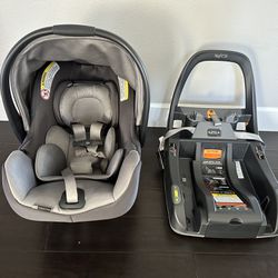 Infant Car Seat incl. Base 