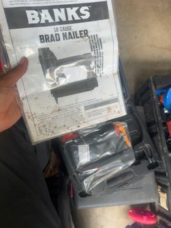 BANKS Pneumatic Nailer & Stapler Set – 3 Tools w/ Cases