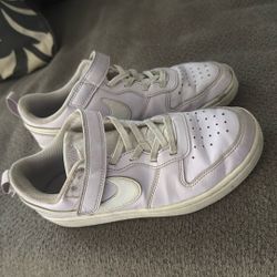Nike Girl Shoes