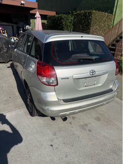 Toyota matrix 2004