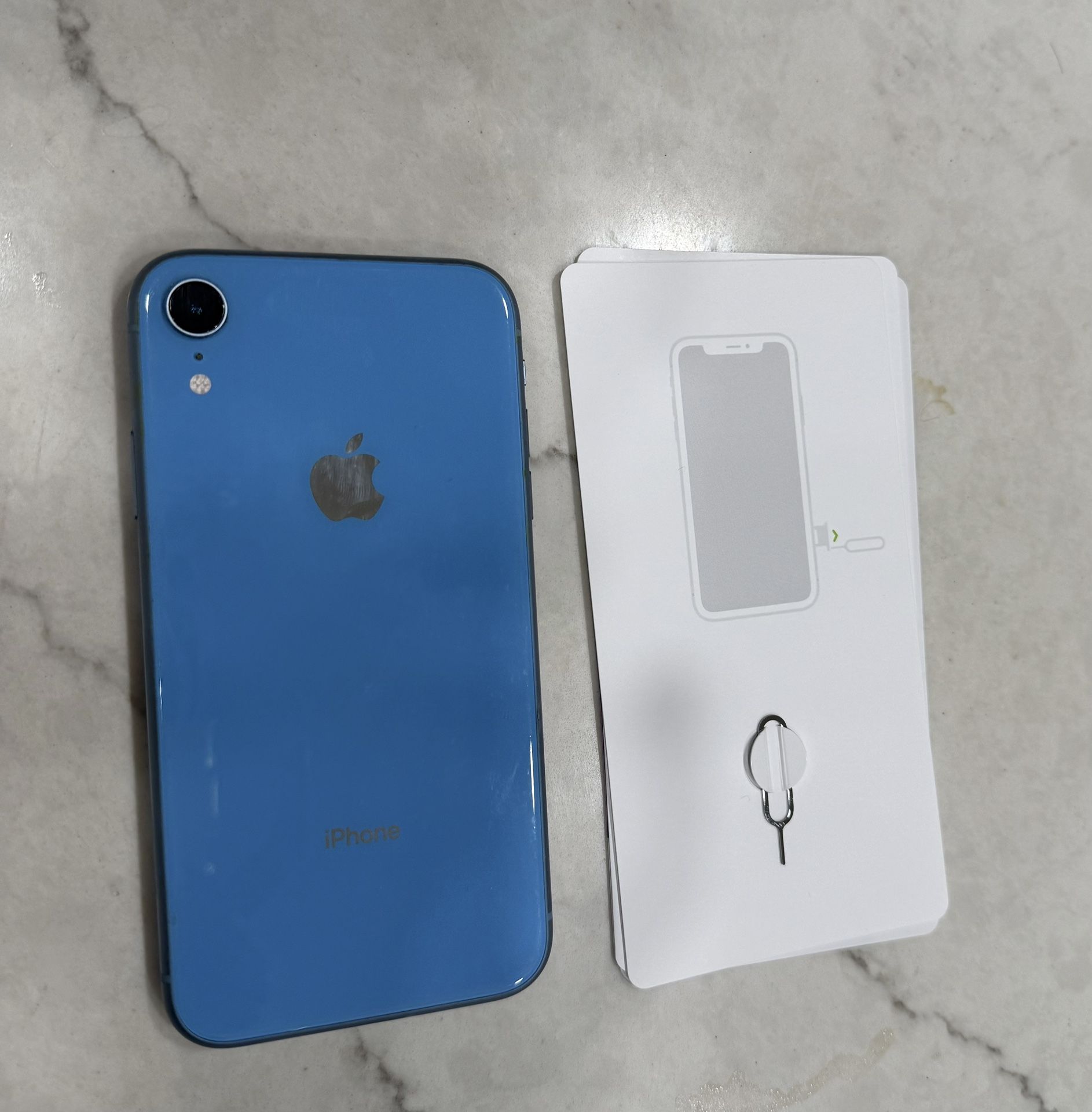 iPhone XR 64 GB