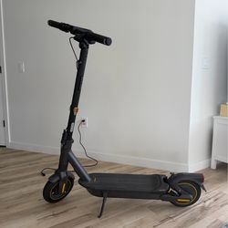 Segway Ninebot MAX G2 Electric Scooter – Long Range, Suspension – 2 Months Old
