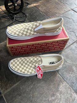 Men’s slip on vans