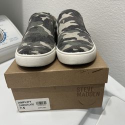 Steve Madden Women’s Sneakers Size 7.5