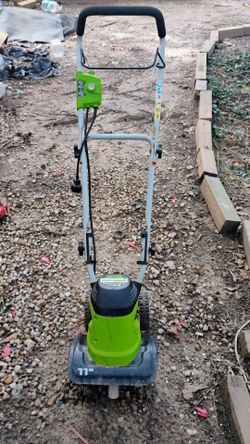 Electric cultivator