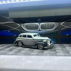 Hot Wheels Lowrider Chevy 