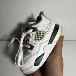 Air Jordan 4 “Oxidized Green” PS Size 8c