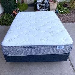 Full Therapedic Mattress ,box Spring and rails 