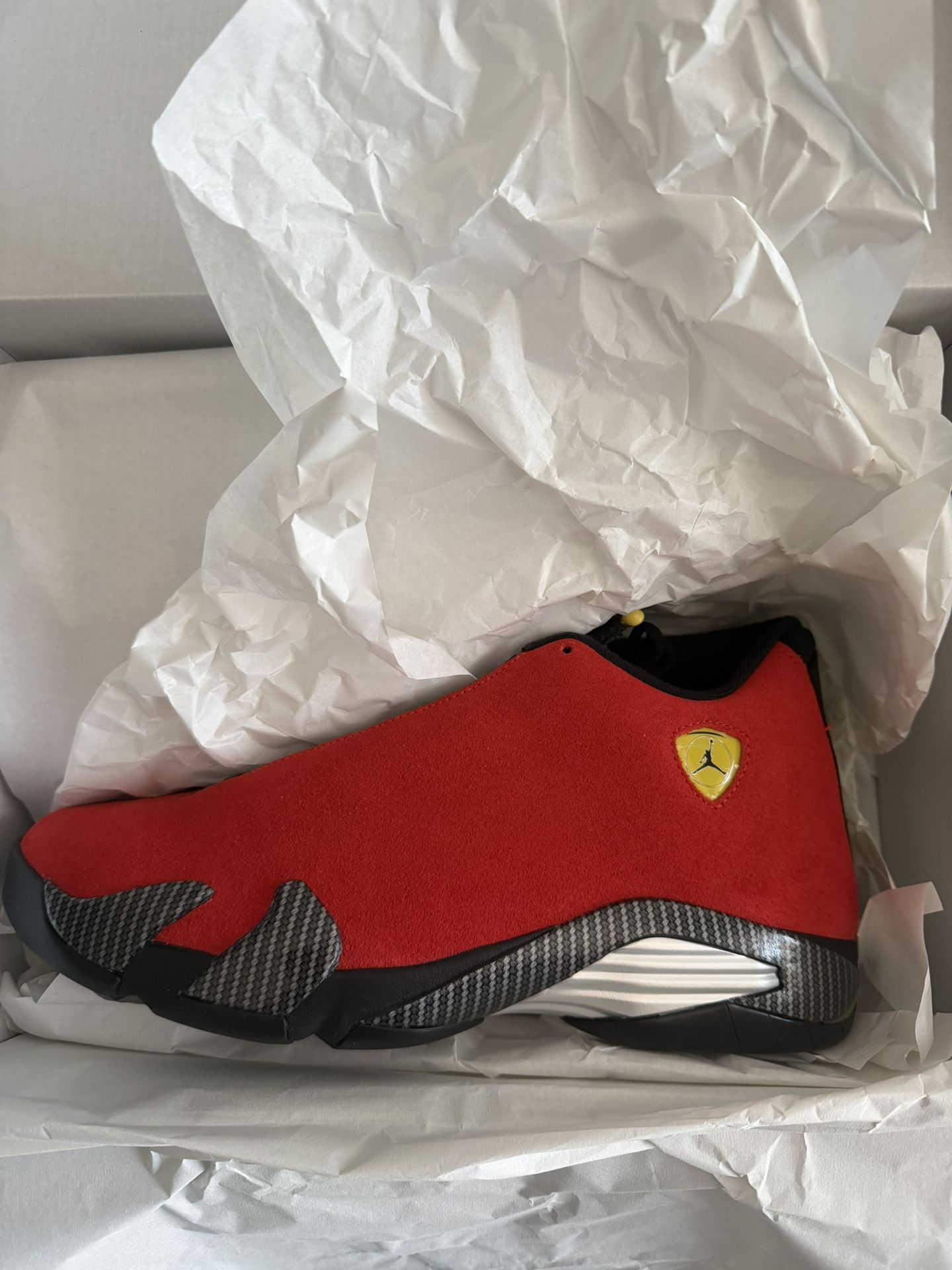 Jordan 14 Retro Ferrari