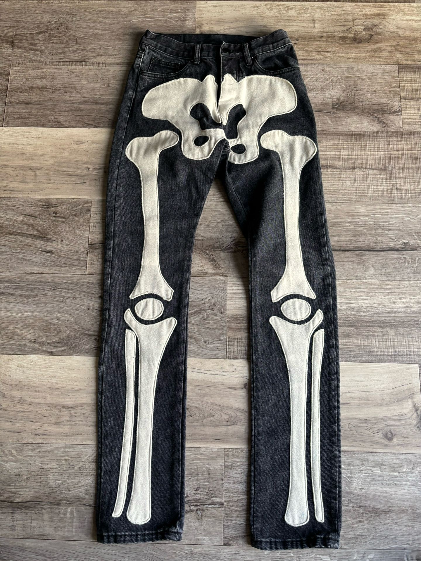 π₯ LECE Skeleton Bone Patch Jeans β Size 29 β Black Denim