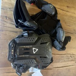 Leatt motocross body protector 6.5 size M