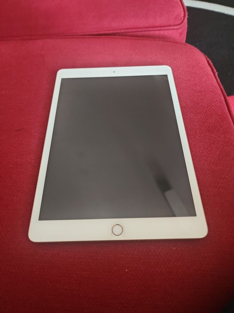 Ipad Model A2200