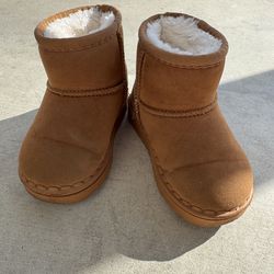 Toddler girl boots (size 7.5)
