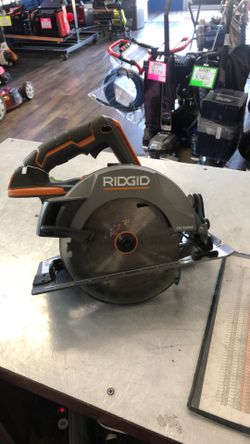 1003 Ridgid 18V Lithium Ion Cordless Brushless 7-1/4” Side Drive Circular Saw 550449