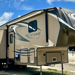 2014 Heartland Torque 3 Slides Toy Hauler