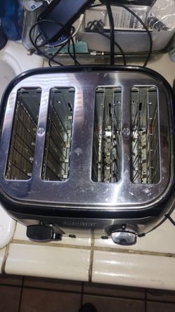 Black And Decker Toaster 